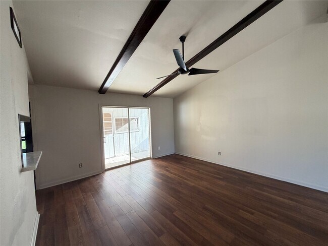 Building Photo - 7603 Grape St
