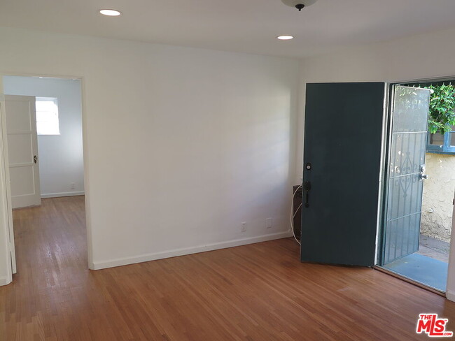 Building Photo - 2128 20th St