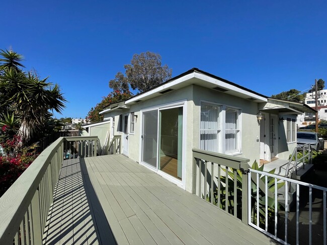 Building Photo - 3538 State St