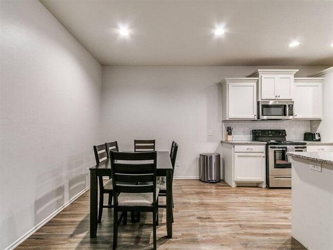 Building Photo - 436 Chalk Hill Ct