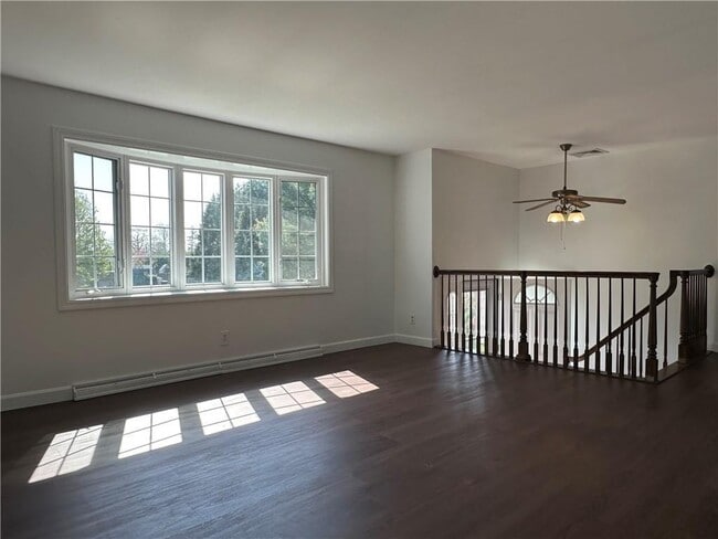 Building Photo - 11 Pocono Rd