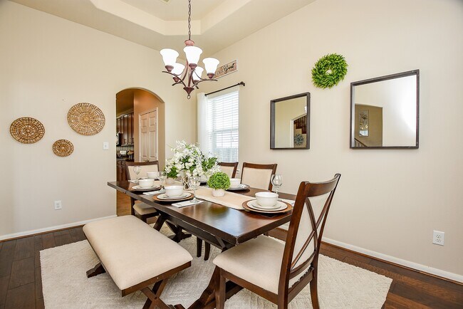 Building Photo - 26302 Sandahl Ct