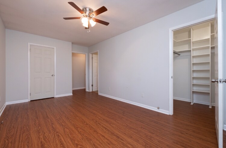 Building Photo - 7403 L St