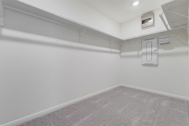 Building Photo - 7706 Coral Ky Dr