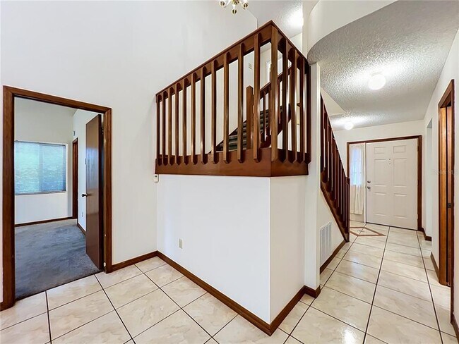 Building Photo - 4119 Waterview Loop