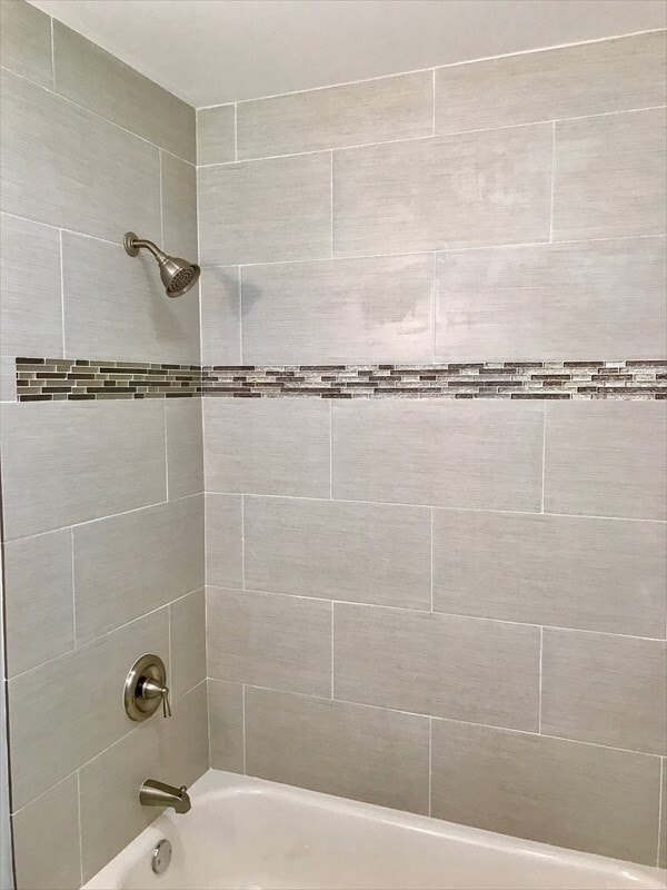 Building Photo - Beautiful 3 bedroom 2 bath in Ainaloa