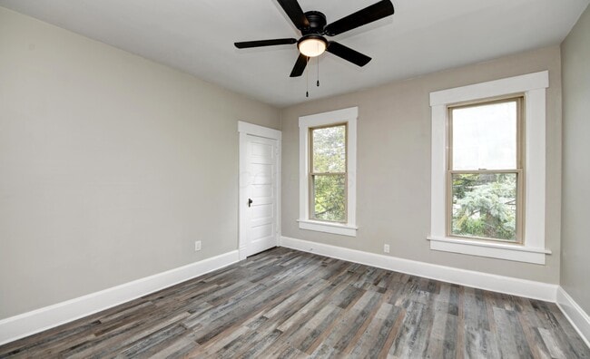 Building Photo - 1050 Oak St