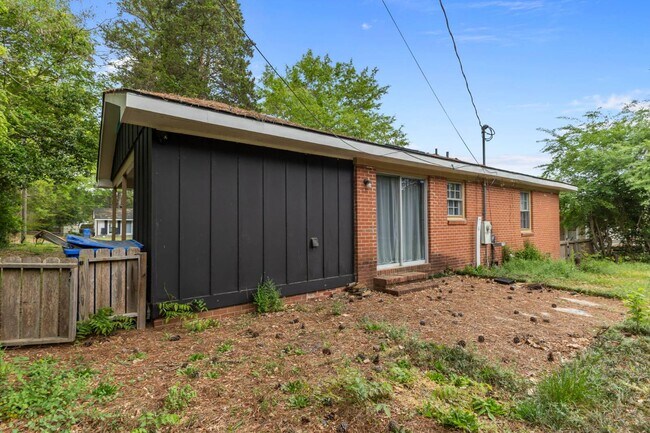 Building Photo - 6522 Baldoon Dr