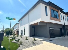 Building Photo - 7305 Flyers Way