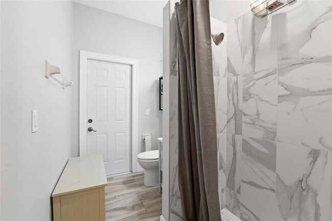 Building Photo - 6331 Yellow Wood Pl