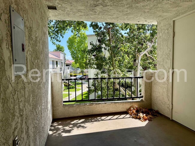 Building Photo - 11179 Camino Ruiz