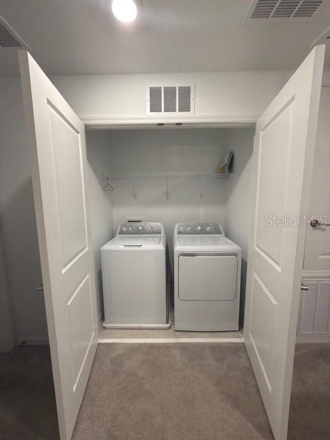 Building Photo - 2056 Viewfinder St