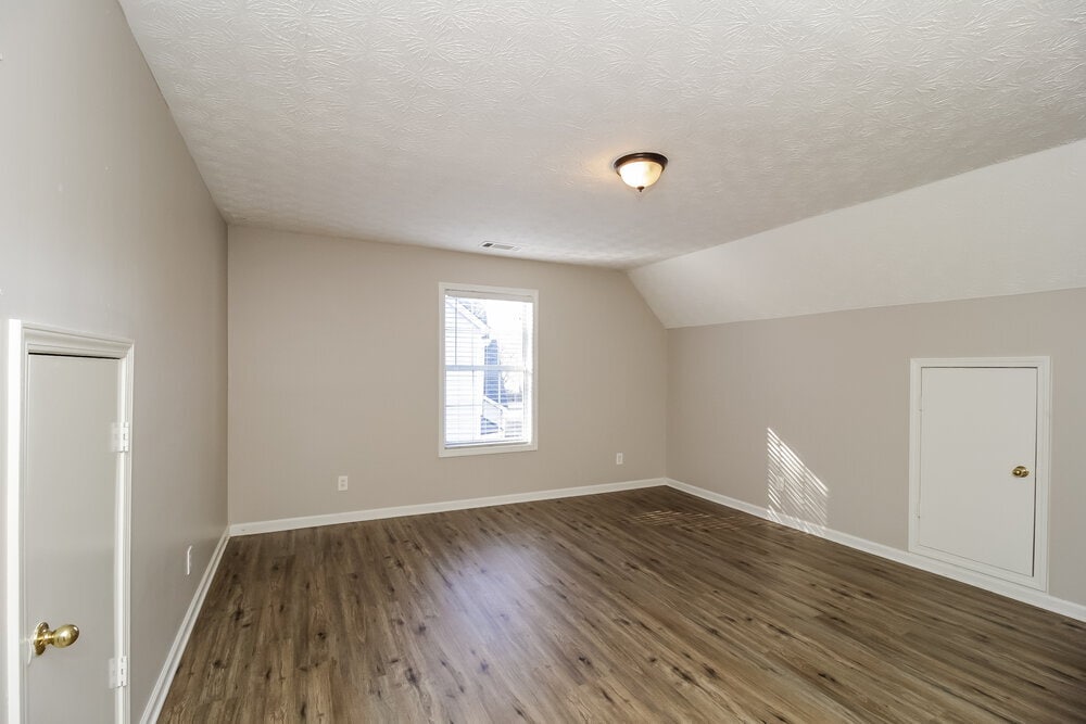 Building Photo - 4505 Legend Hollow Ln