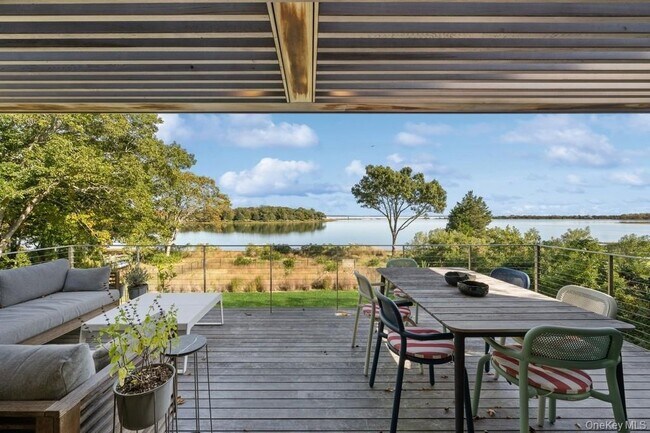 Building Photo - 1080 Springs Fireplace Rd