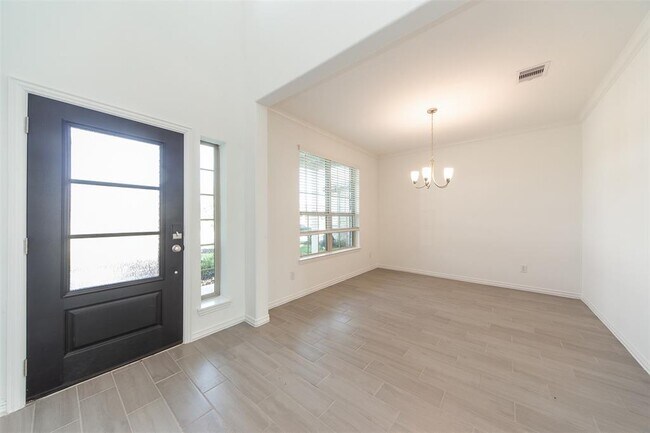 Building Photo - 2718 Ocean Pass Ln