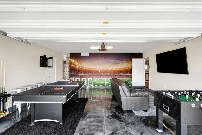 Building Photo - 84131 Azzura Way