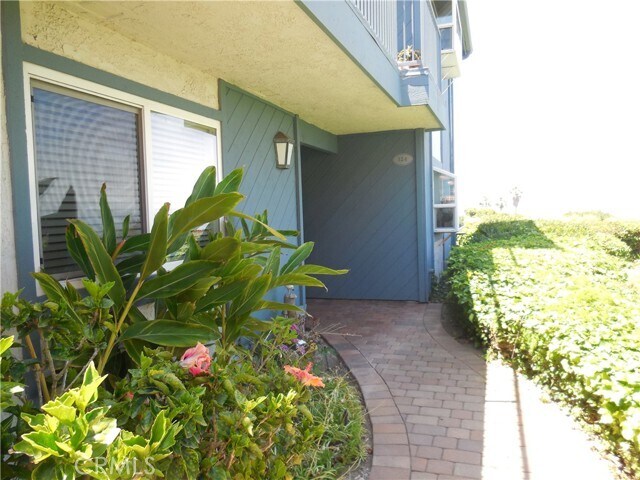 Building Photo - 124 Avenida Presidio