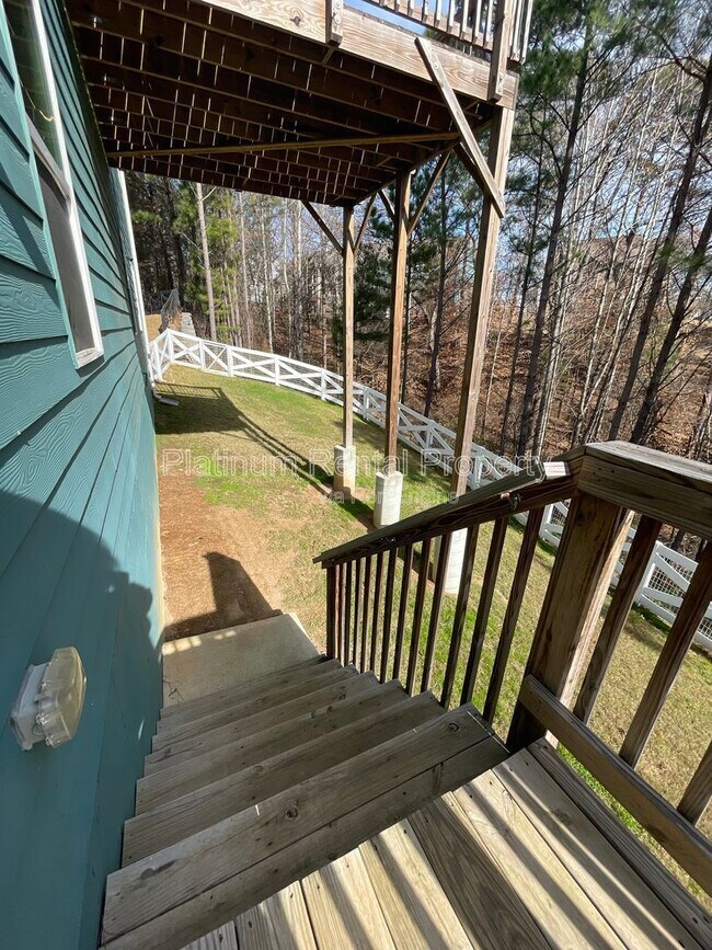 Building Photo - 1616 Chancery Ln