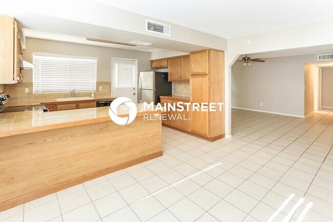 Building Photo - 3 Bedroom Pet-Friendly Home in Peoria, AZ with Main Street Renewal