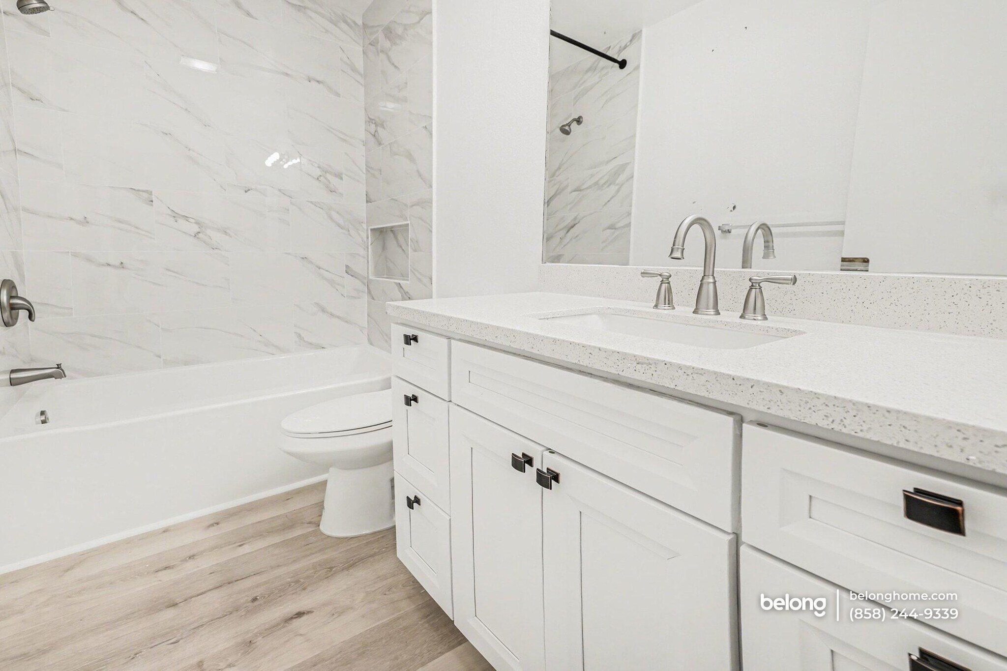 Building Photo - 1447 Manzana Way