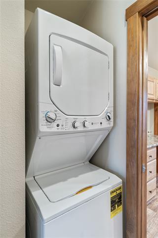 Building Photo - 6801 Fm 1616