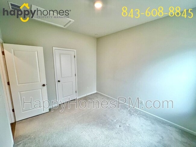 Building Photo - 3225 Great Egret Dr