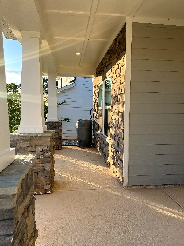 Building Photo - 4829 Dufour Dr