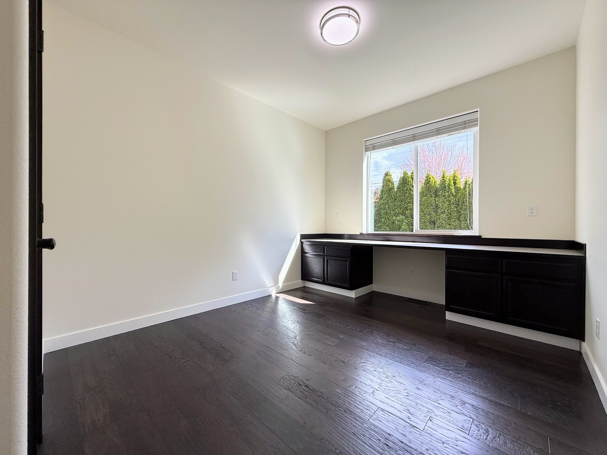 Building Photo - 3415 189th Pl SE