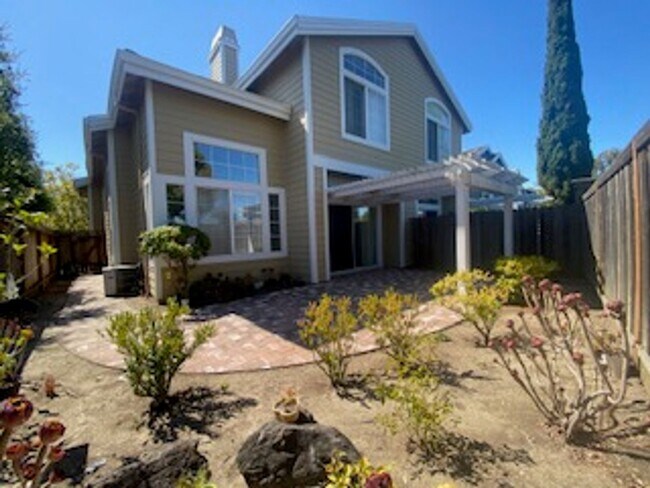 Building Photo - 293 Scotts Valley