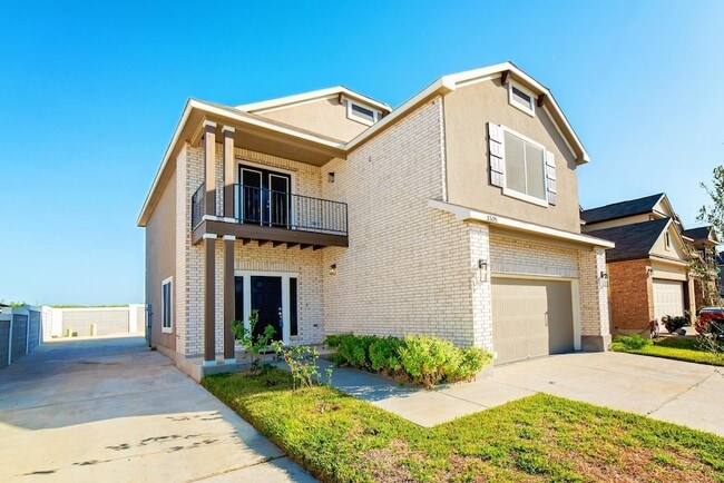 Building Photo - 3305 Charolais Dr