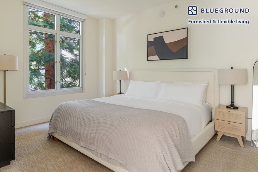 Building Photo - 2400 W El Camino Real