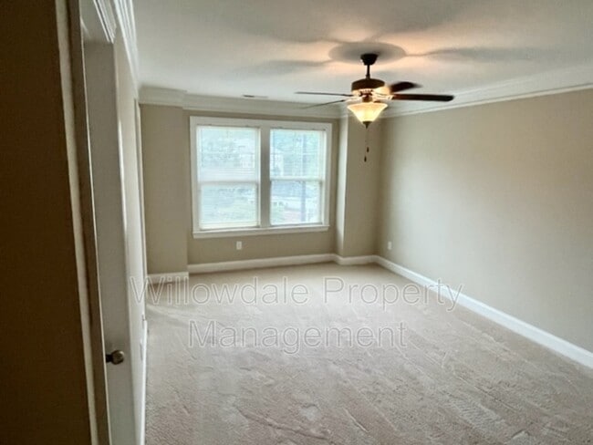 Building Photo - 525 Portstewart Dr
