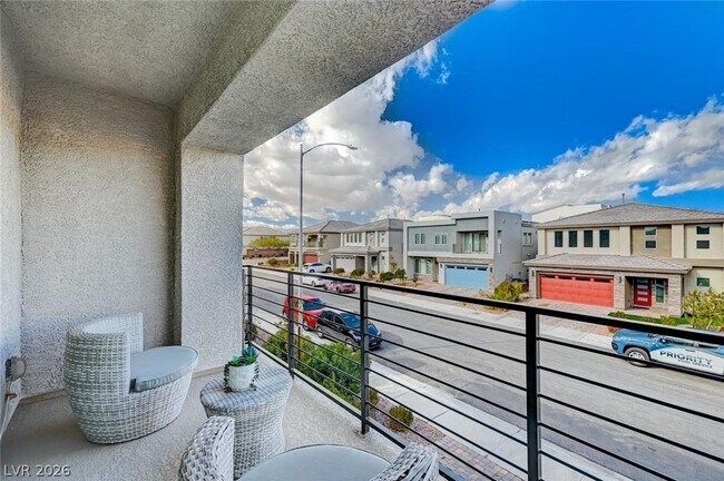 Building Photo - 6723 Tangled Vines Ave