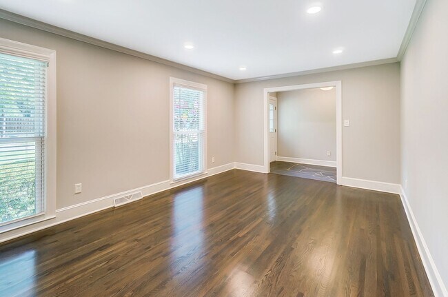 Building Photo - Fully Remodeled Ranch Style Home In South Park! (Landscaping Included)