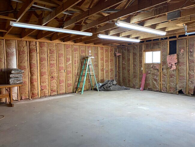 Building Photo - 72 Aspen Dr