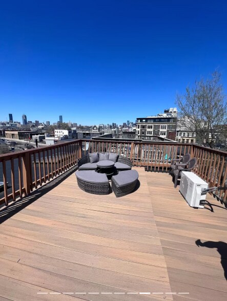 Building Photo - 610 Dorchester Ave