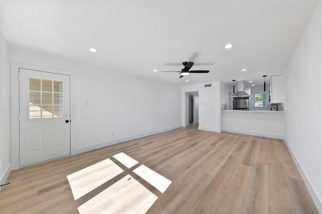 Building Photo - 1514 Wirt Rd