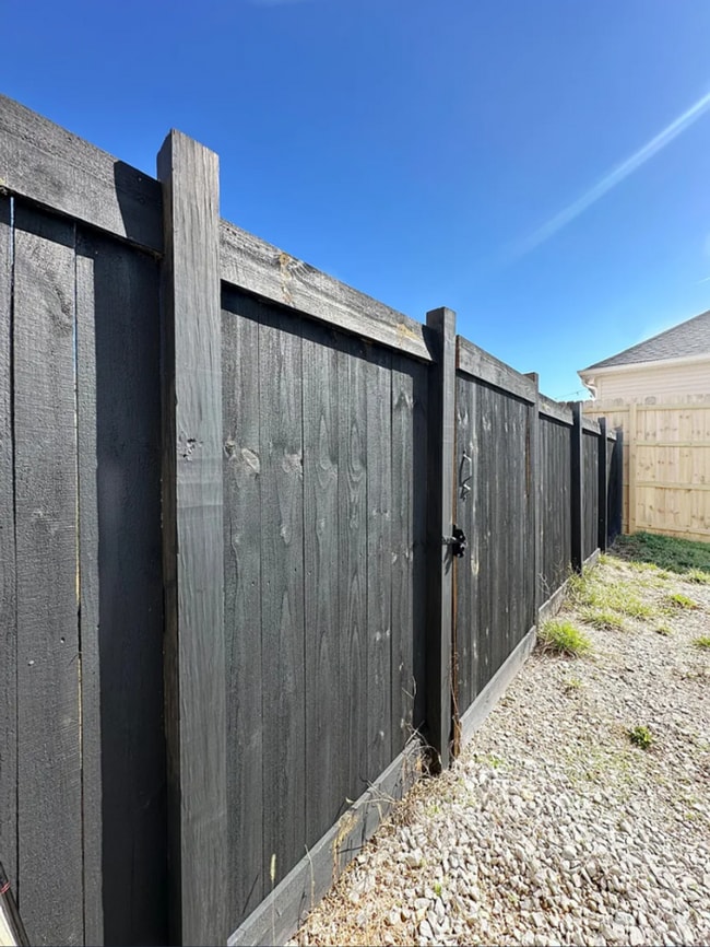 Building Photo - Pristine 3 Bed, 2 Bath Rental Built in 2022!