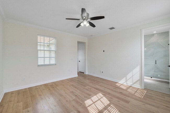 Building Photo - 8332 NW 7th Ct