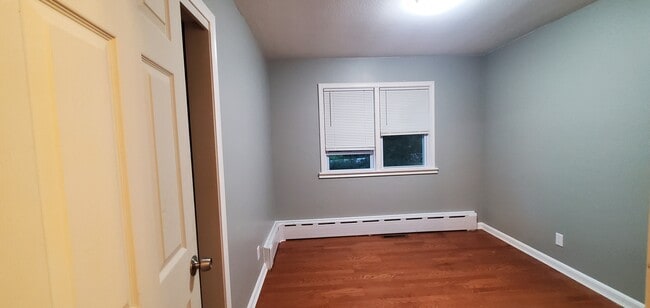 Building Photo - 425 97th Ave NW