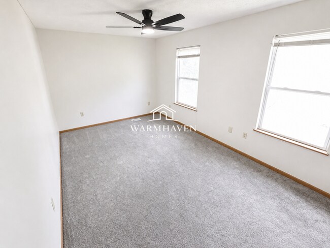 Building Photo - 1113 Smithfarm Ave
