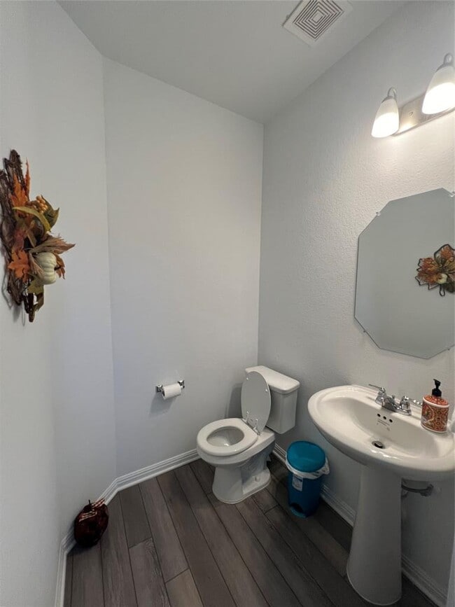 Building Photo - 1200 Avani Brook Ln