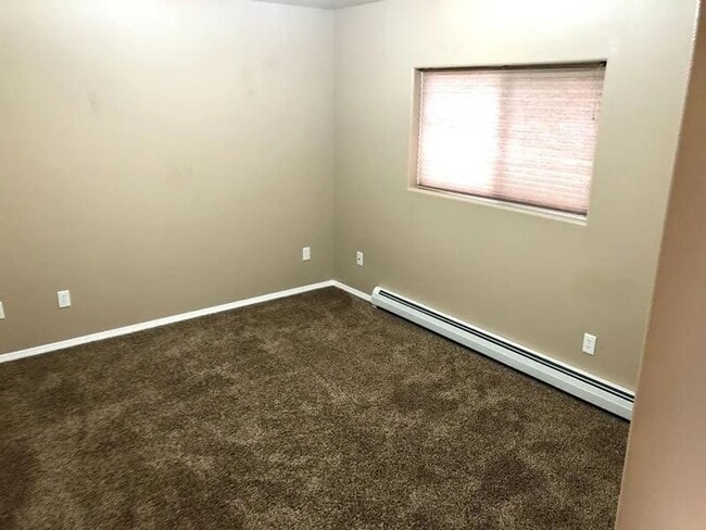 Building Photo - 1155 Guthrie Rd