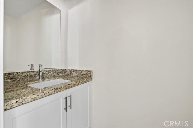 Building Photo - 216 Finch