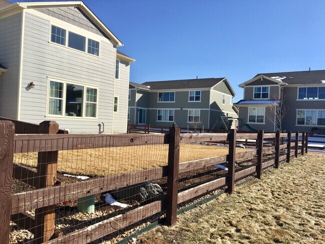 Building Photo - Custom Built Richmond Home for Lease in Fort Collins!