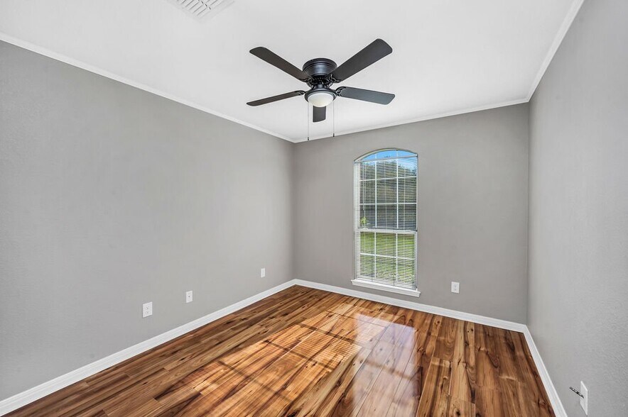Building Photo - 4513 Rolando Ave