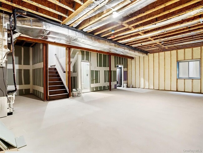 Building Photo - 56 Jackson Ave