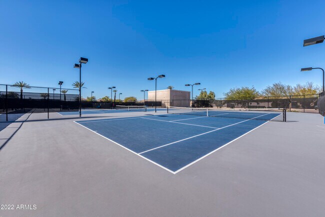 Building Photo - 20615 N Ventana Dr W