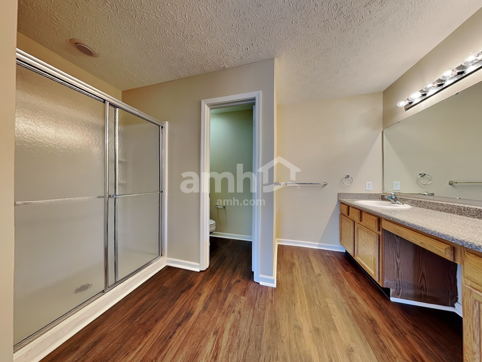 Building Photo - 6739 Shanghai Cir