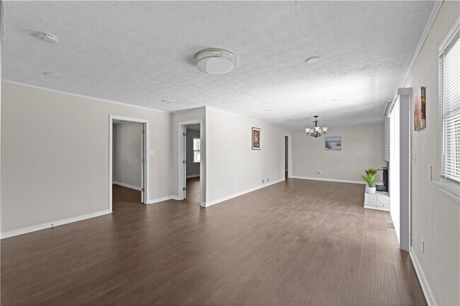 Building Photo - 5245 Stonewall Tell Rd